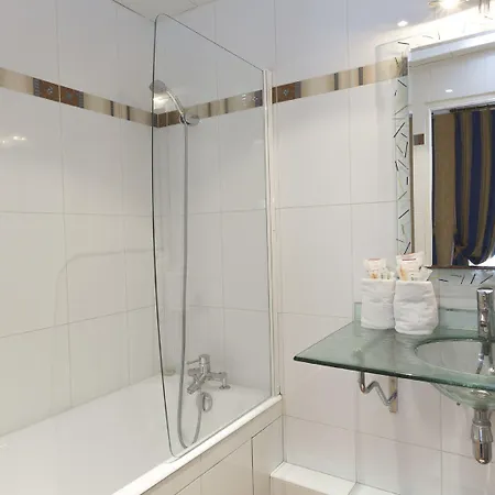 Hotel Viator - Gare De Lyon 3*