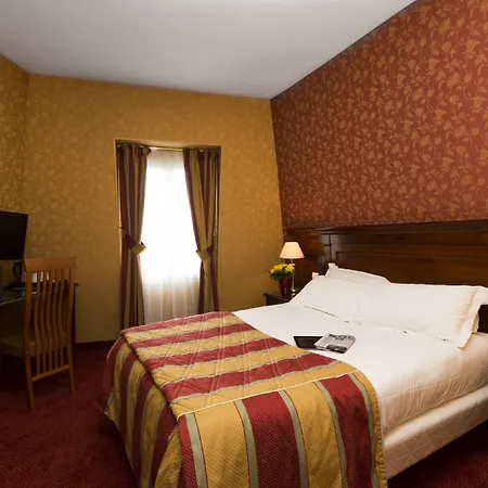 Hotel Viator - Gare De Lyon 3*