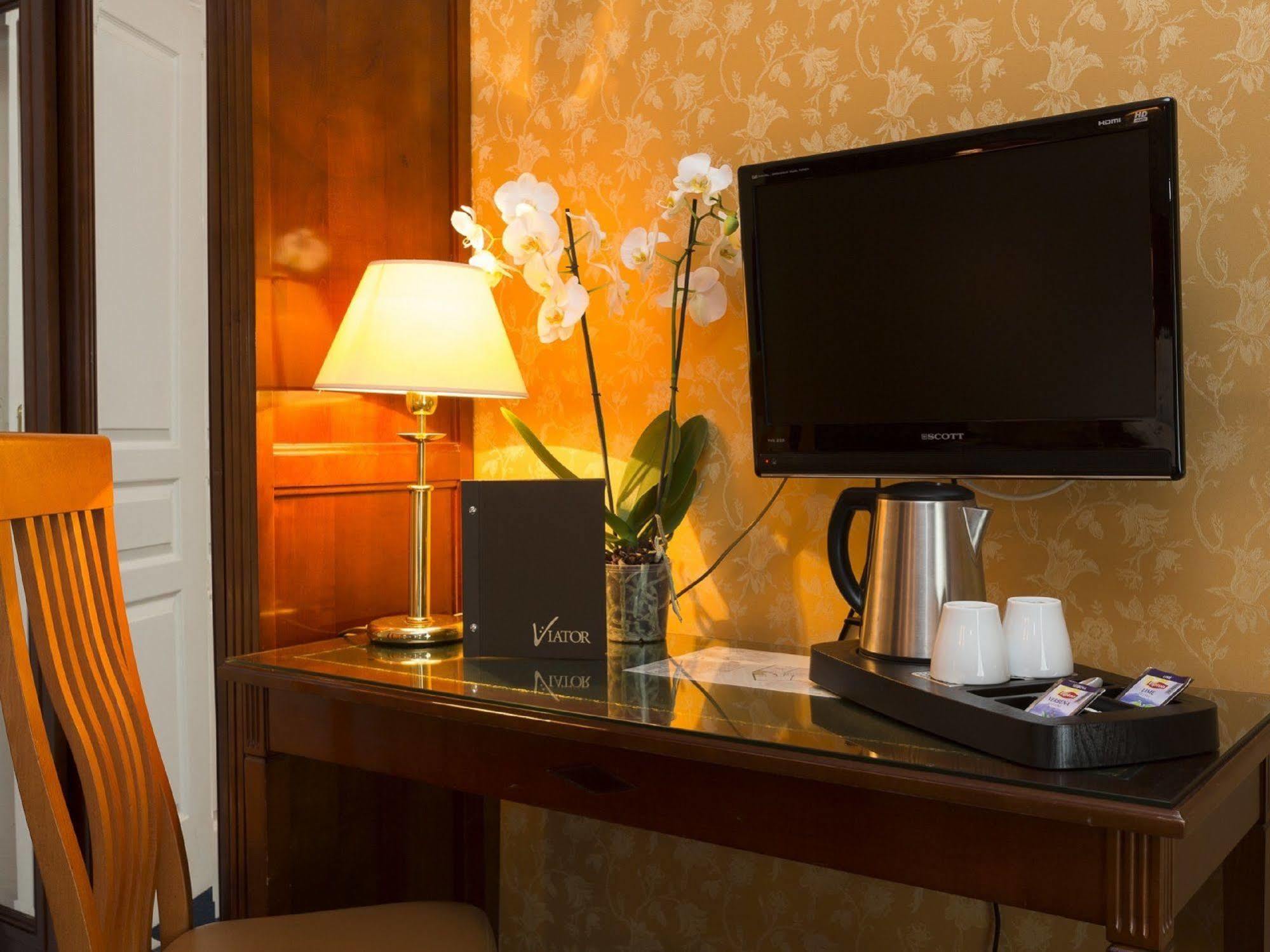 Viator - Gare De Lyon Hotel Parigi
